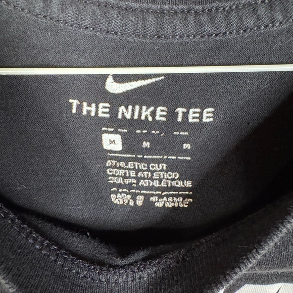 Nike Women's Black and White Tshirt size M - Picture 3 of 7